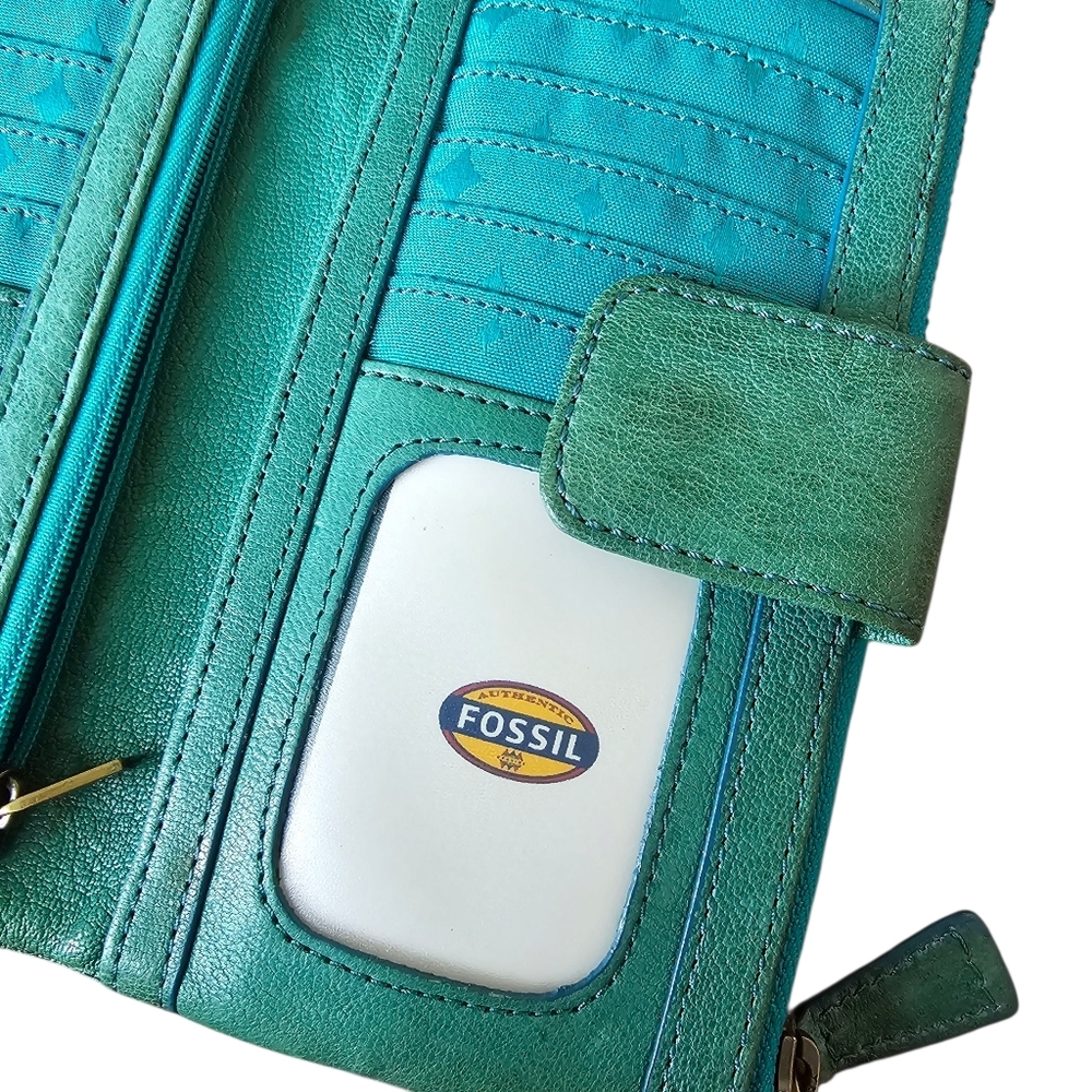Fossil Teal Wallet - Picture 5 of 8